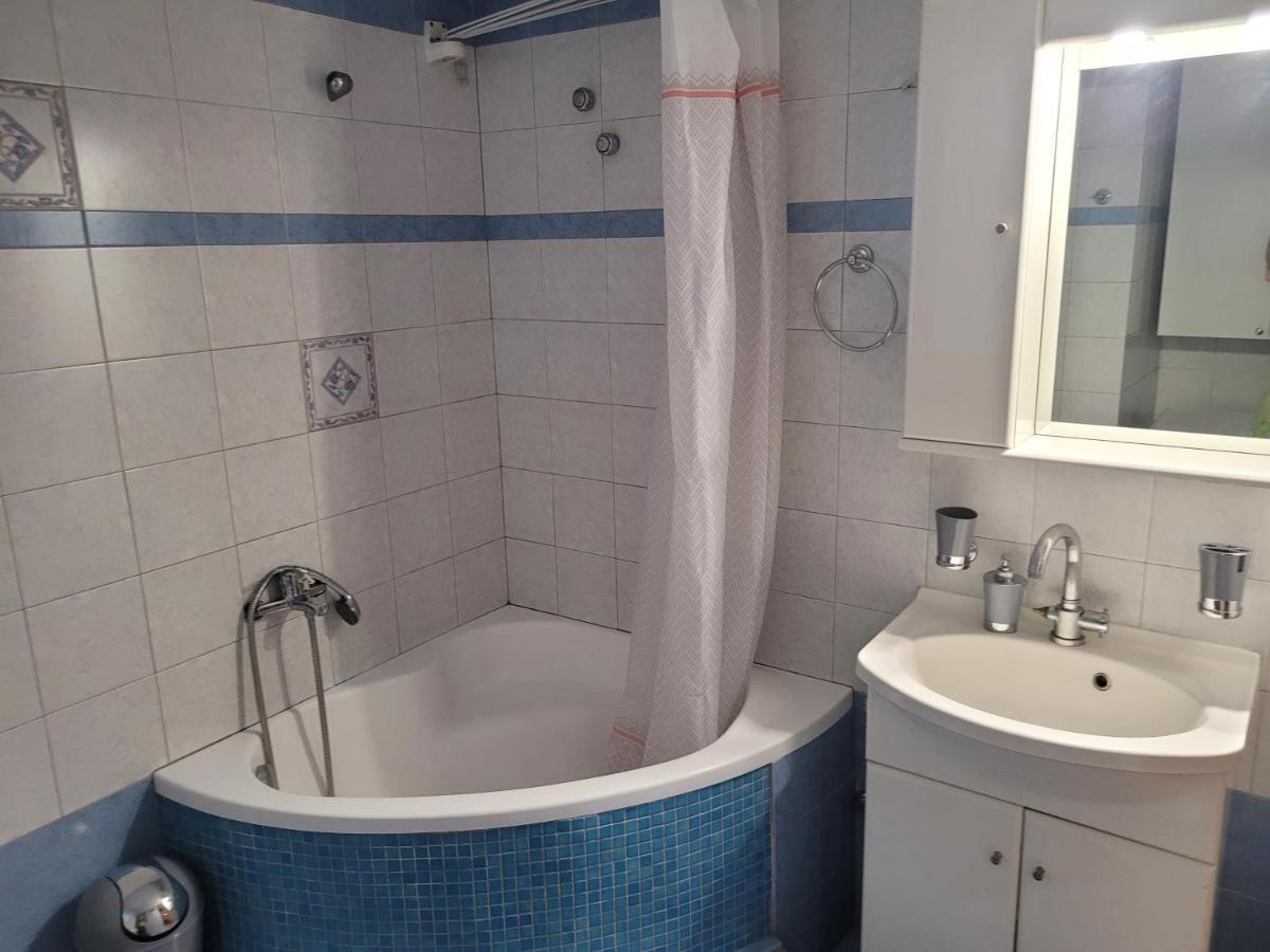 City Center Apartment Arta Extérieur photo